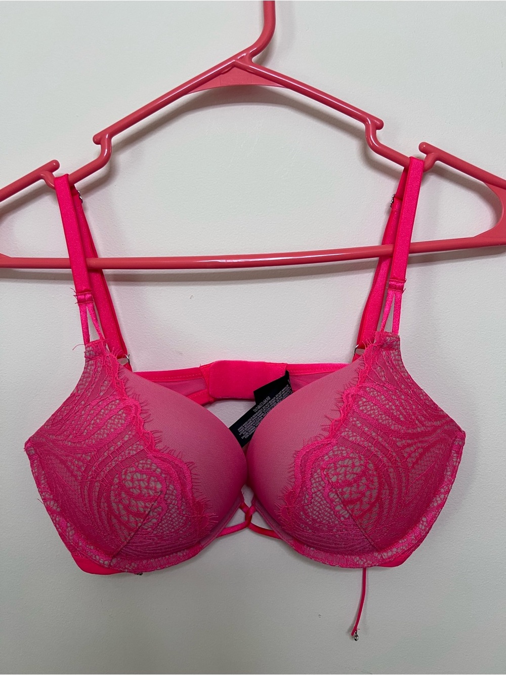 Victoria's Secret Hot Pink Lace Push-Up Bra